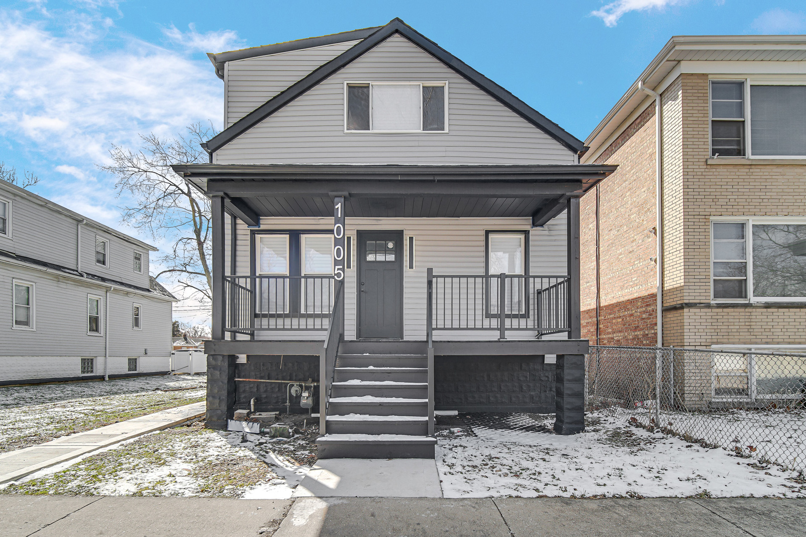 1005 West 123rd Street Calumet Park IL 60827
