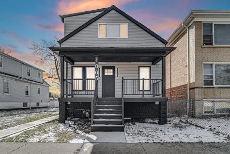 1005 West 123rd Street Calumet Park IL 60827