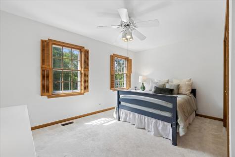 381 Prairie Knoll Drive Naperville IL 60565
