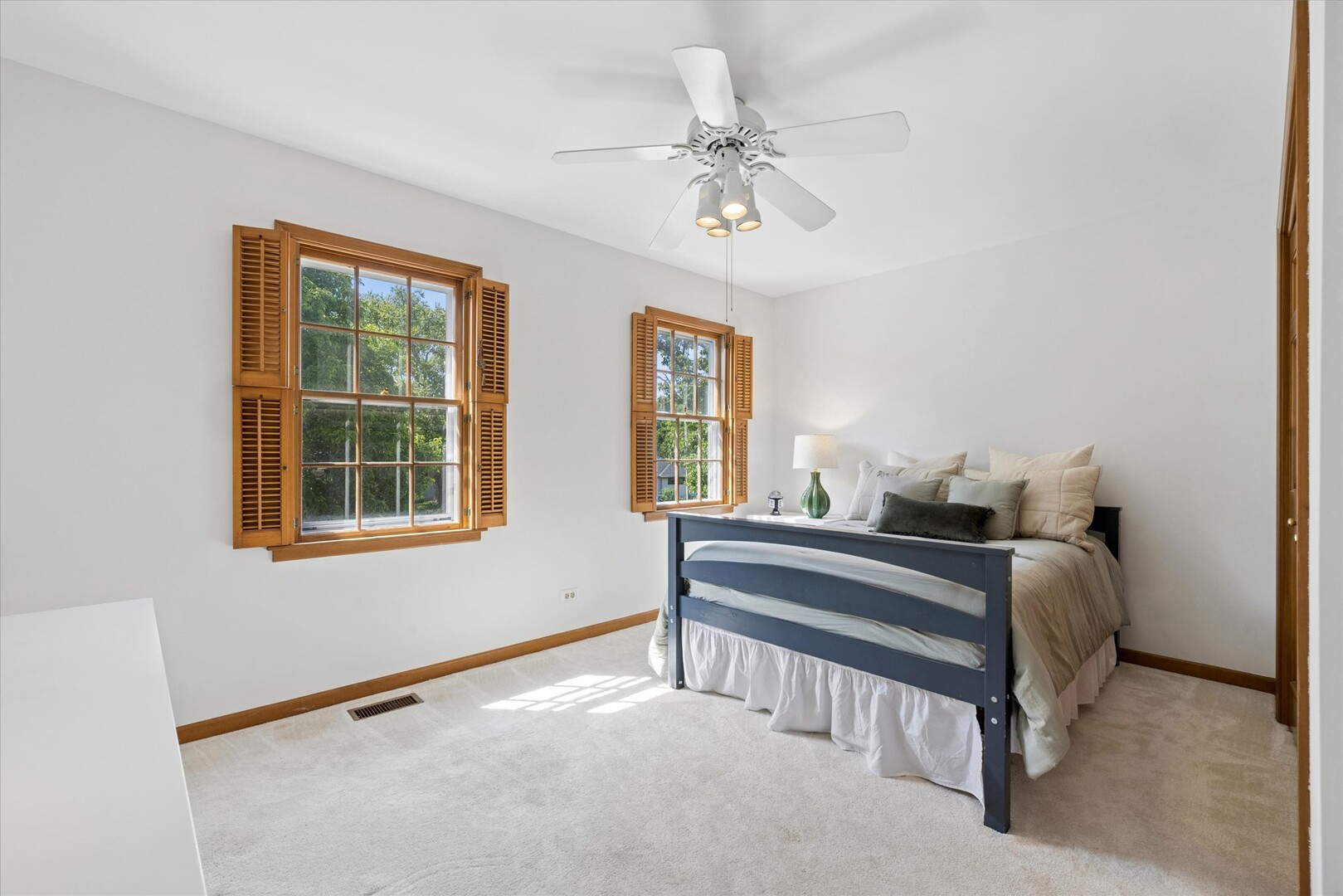381 Prairie Knoll Drive Naperville IL 60565