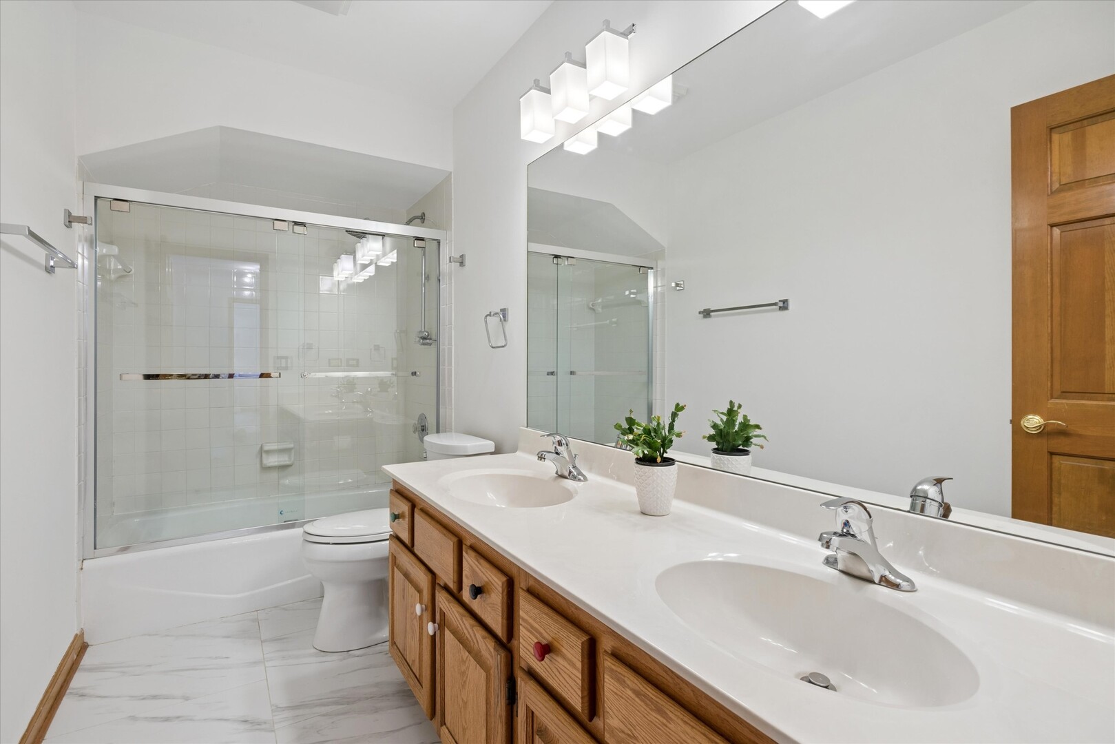 381 Prairie Knoll Drive Naperville IL 60565