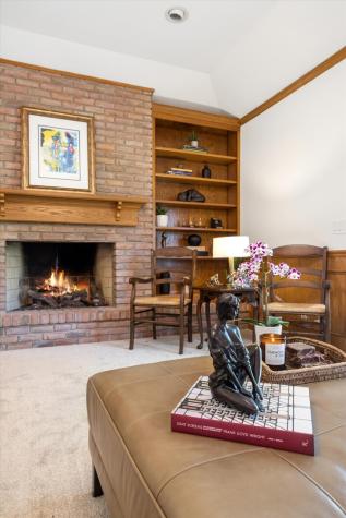 381 Prairie Knoll Drive Naperville IL 60565