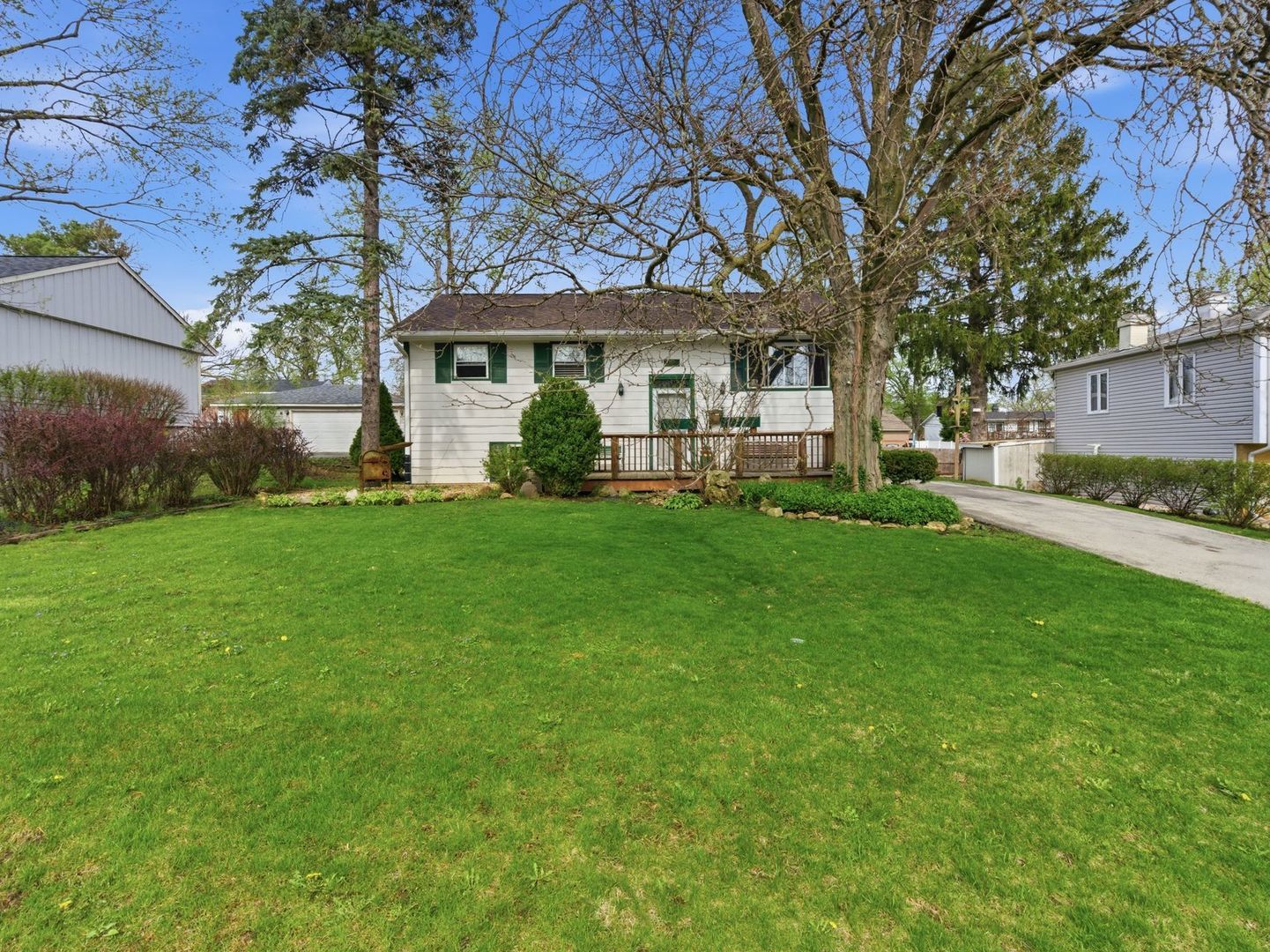 7663 Walnut Avenue Woodridge IL 60517