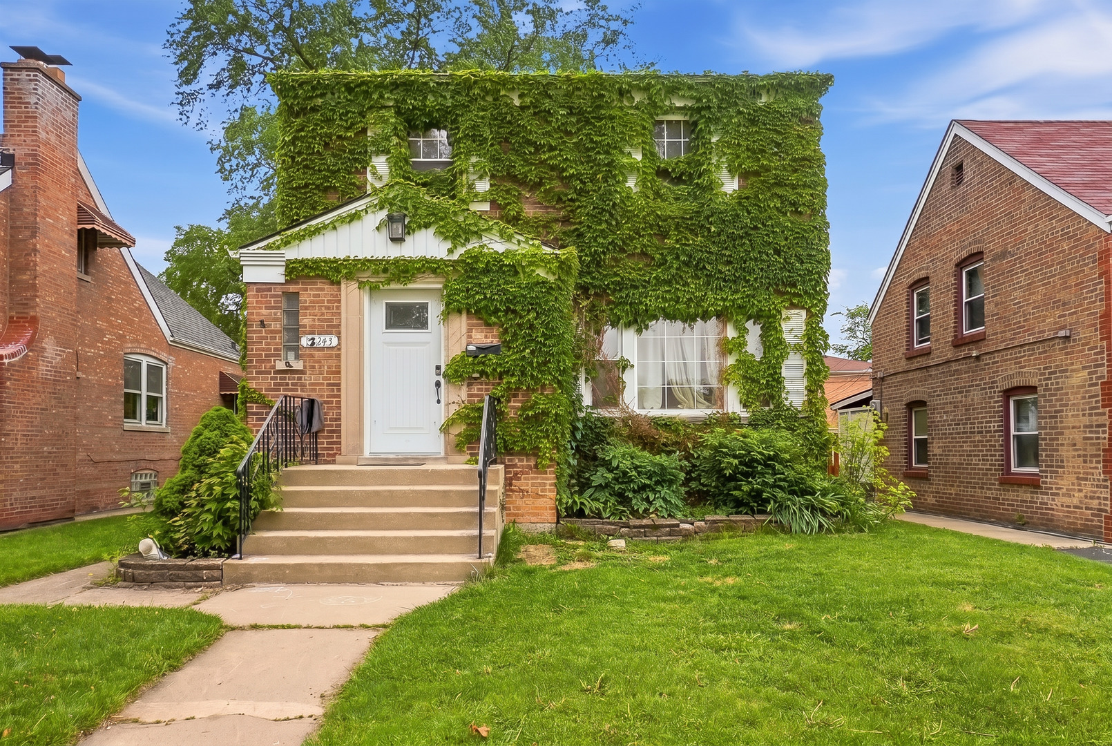12243 Ann Street Blue Island IL 60406