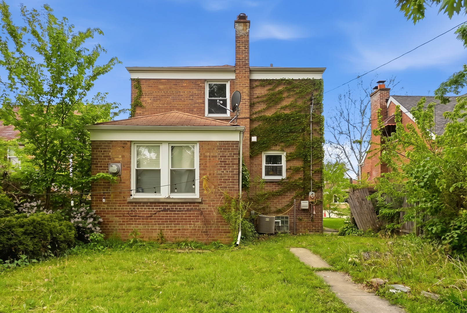 12243 Ann Street Blue Island IL 60406