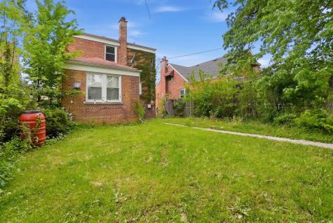 12243 Ann Street Blue Island IL 60406