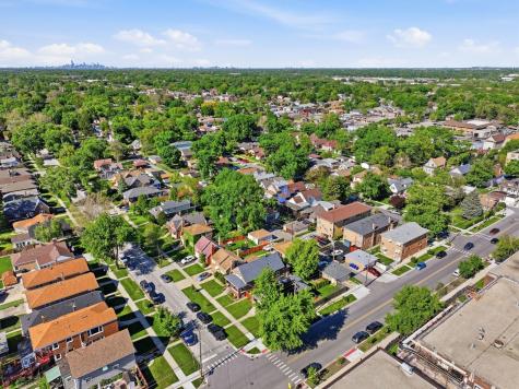12243 Ann Street Blue Island IL 60406