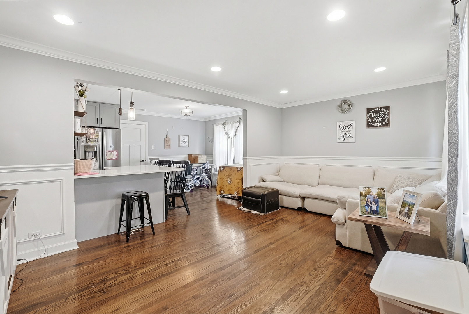 12243 Ann Street Blue Island IL 60406