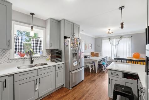 12243 Ann Street Blue Island IL 60406