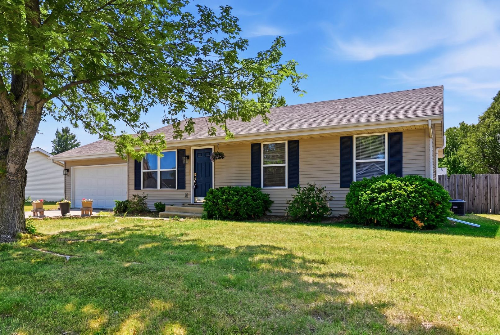5708 Pierce Lane South Beloit IL 61080