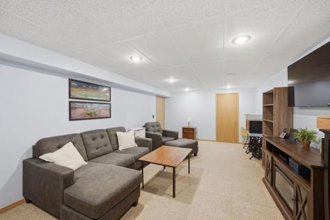 5708 Pierce Lane South Beloit IL 61080
