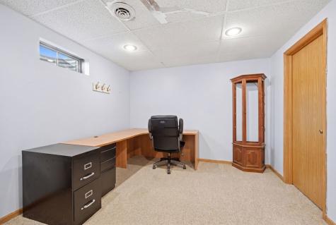 5708 Pierce Lane South Beloit IL 61080