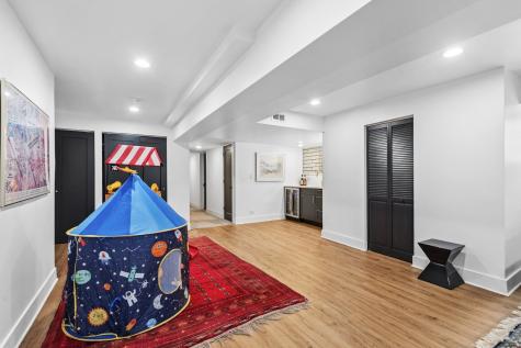 2147 West Thomas Street Chicago IL 60622