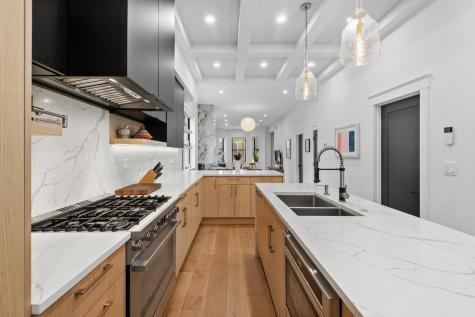 2147 West Thomas Street Chicago IL 60622