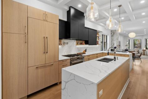 2147 West Thomas Street Chicago IL 60622