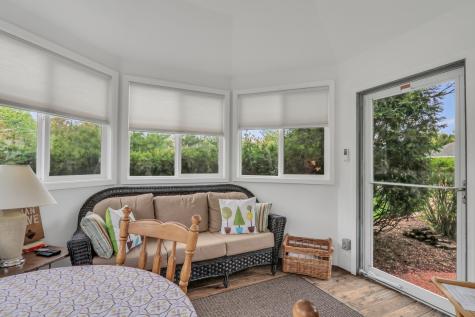 1525 Saratoga Court Libertyville IL 60048
