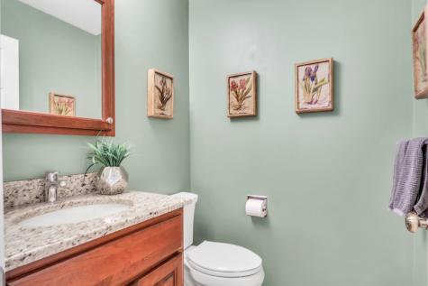 1525 Saratoga Court Libertyville IL 60048