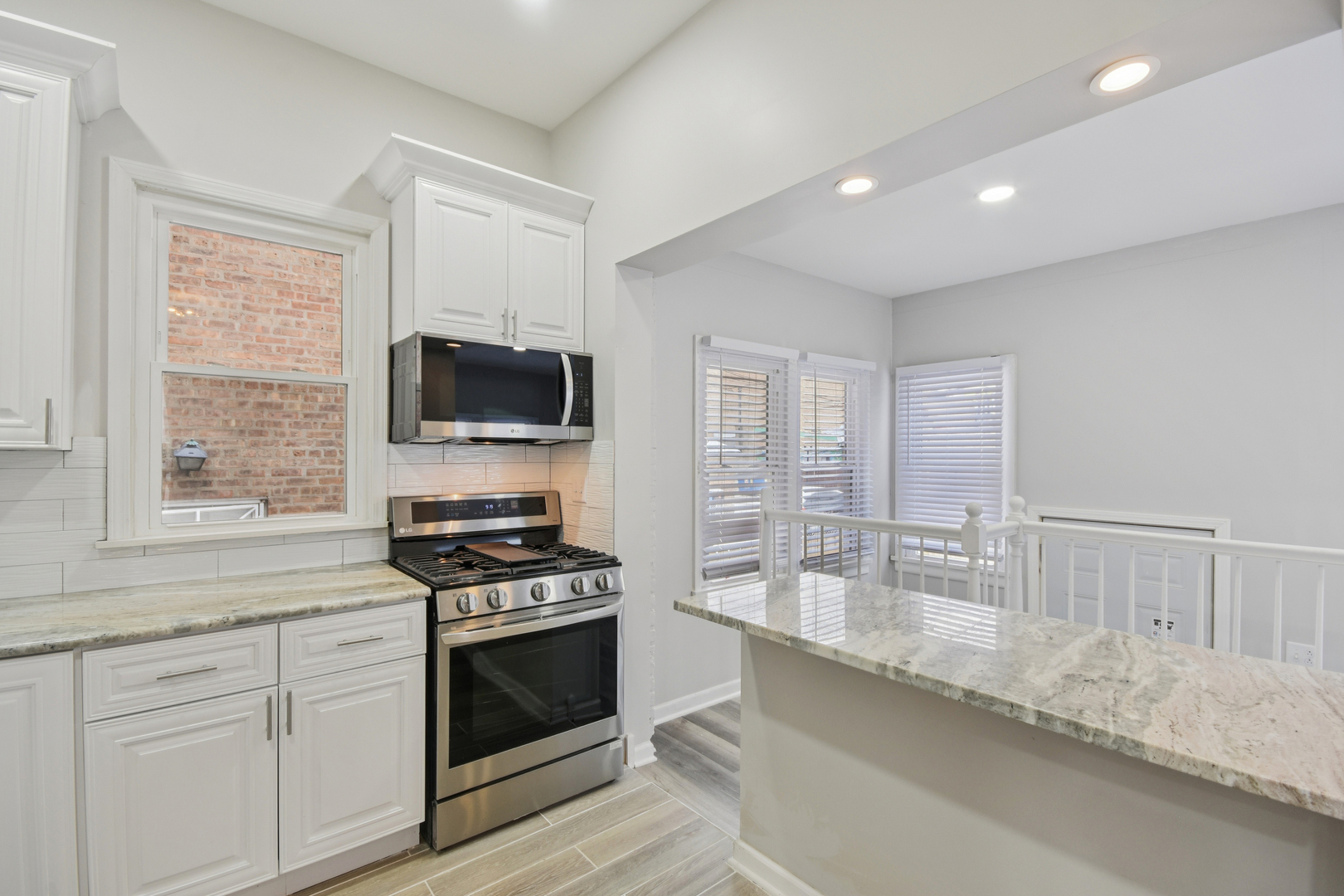 5718 West Superior Street Chicago IL 60644