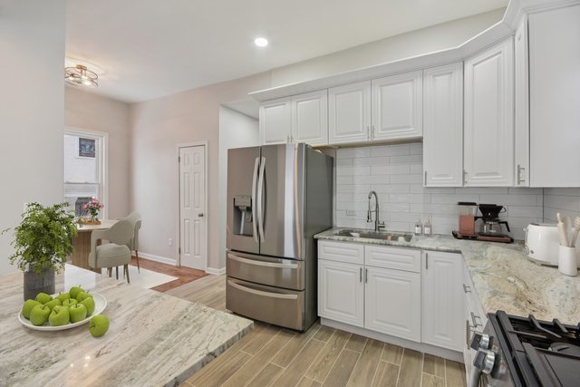5718 West Superior Street Chicago IL 60644