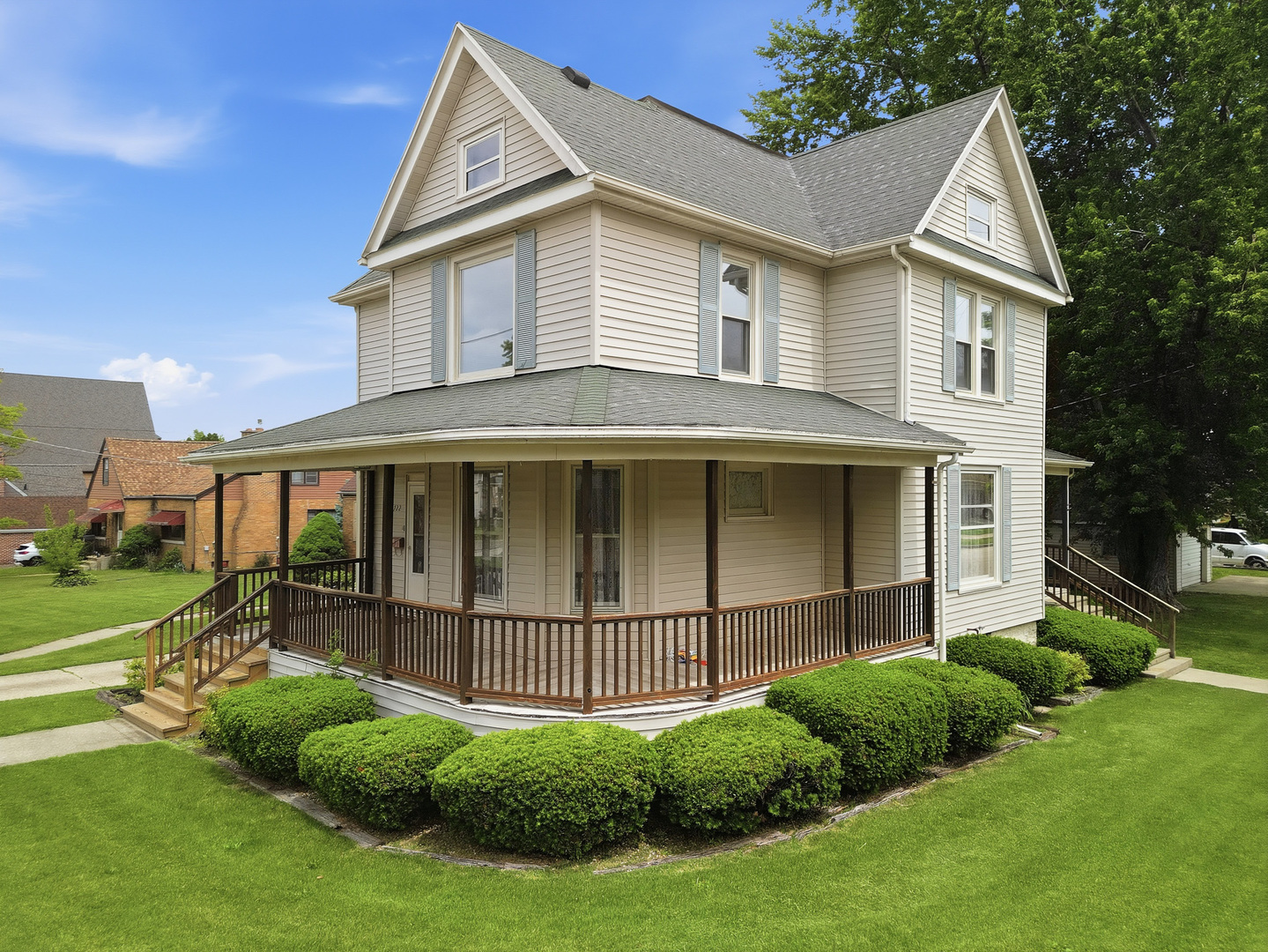 722 Highland Avenue Dixon IL 61021