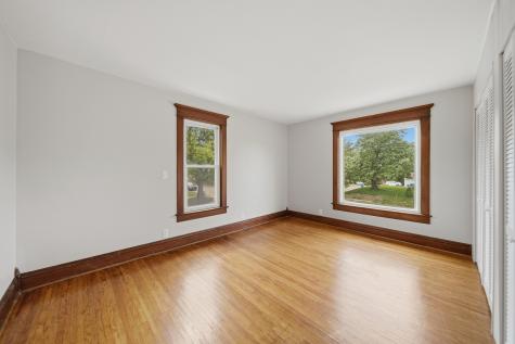 722 Highland Avenue Dixon IL 61021