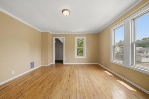 722 Highland Avenue Dixon IL 61021