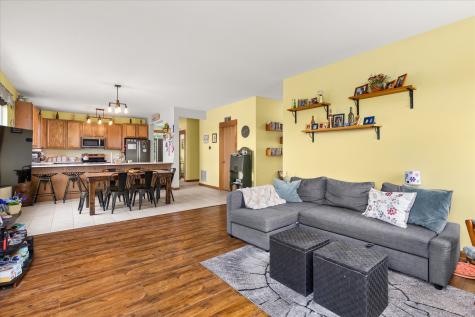 739 Bonaventure Drive Oswego IL 60543