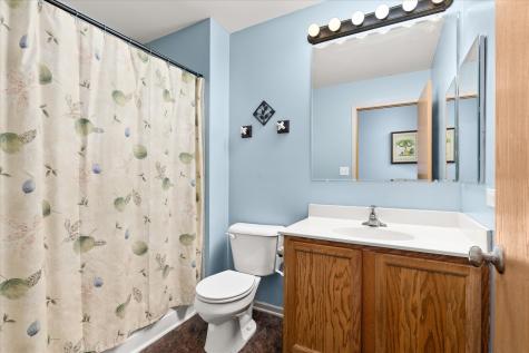 739 Bonaventure Drive Oswego IL 60543