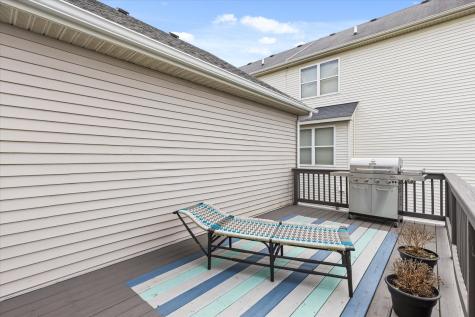 739 Bonaventure Drive Oswego IL 60543