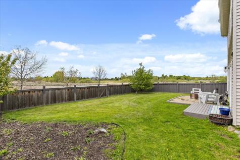 739 Bonaventure Drive Oswego IL 60543