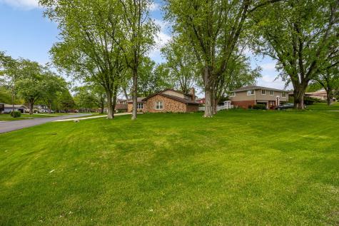 501 Hobby Avenue Frankfort IL 60423