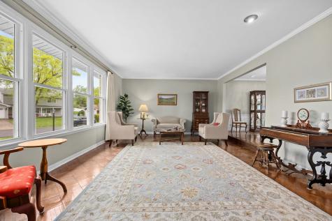 501 Hobby Avenue Frankfort IL 60423
