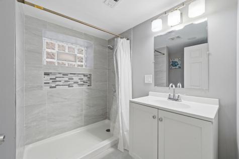 1518 East 73rd Place Chicago IL 60619