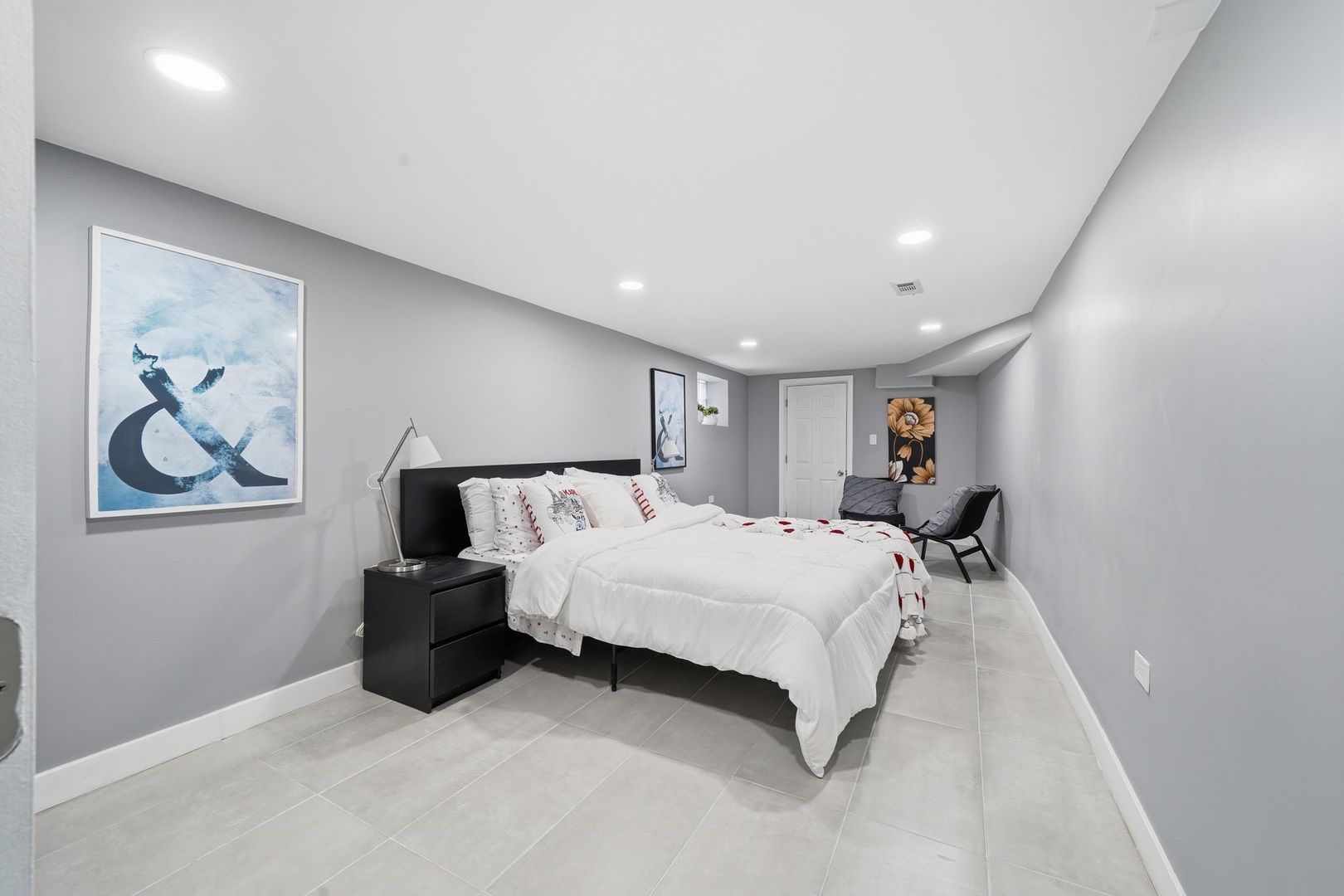 1518 East 73rd Place Chicago IL 60619