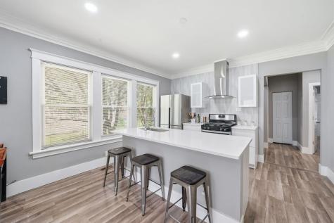 1518 East 73rd Place Chicago IL 60619