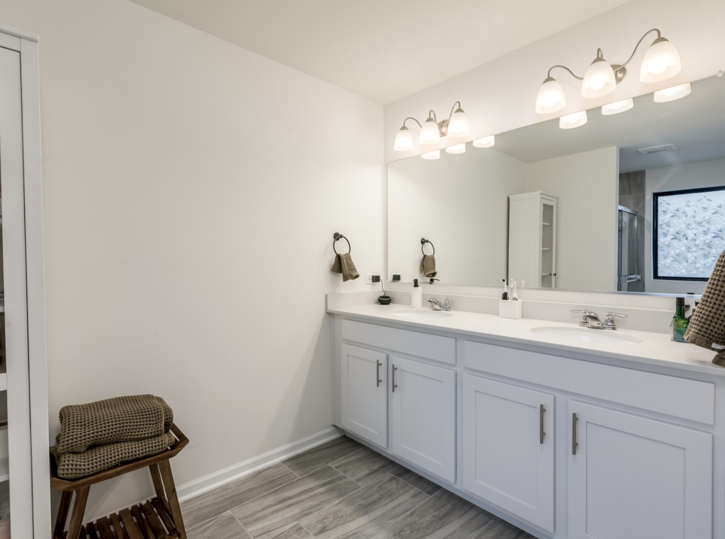 2718 Lily Lane Rolling Meadows IL 60008