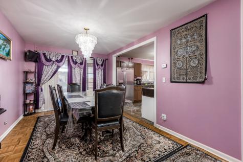 8828 Dee Road Des Plaines IL 60016