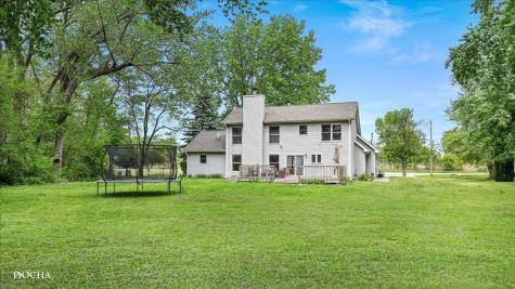 195 South State Route 53 Braceville IL 60407