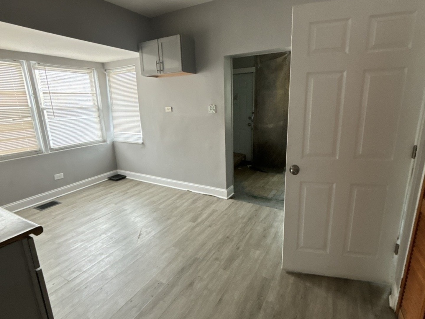 7948 South Anthony Avenue Chicago IL 60619