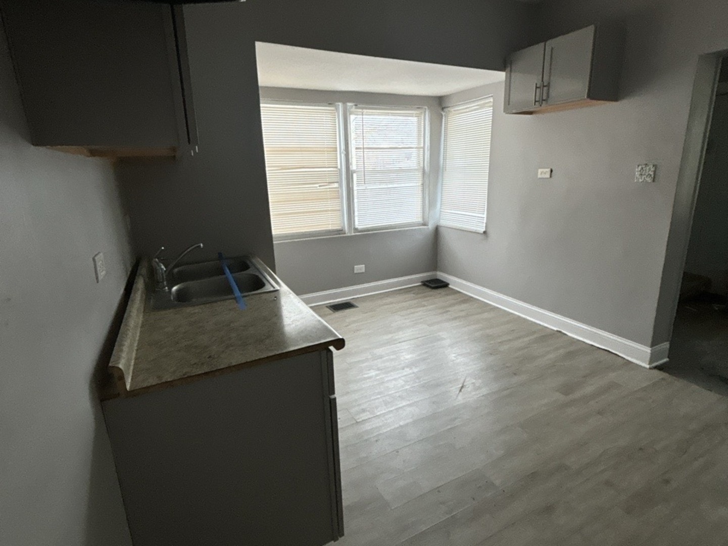 7948 South Anthony Avenue Chicago IL 60619