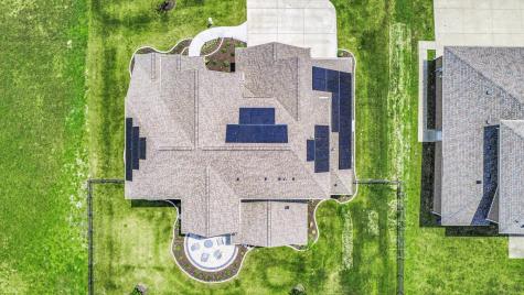 604 Cayman Way Savoy IL 61874