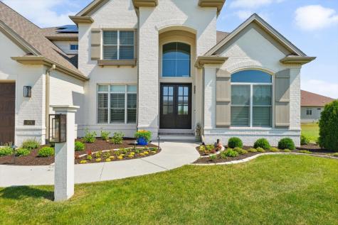 604 Cayman Way Savoy IL 61874