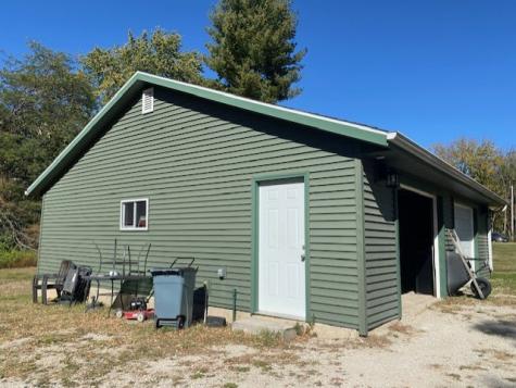 7 Clearwater Point Putnam IL 61560