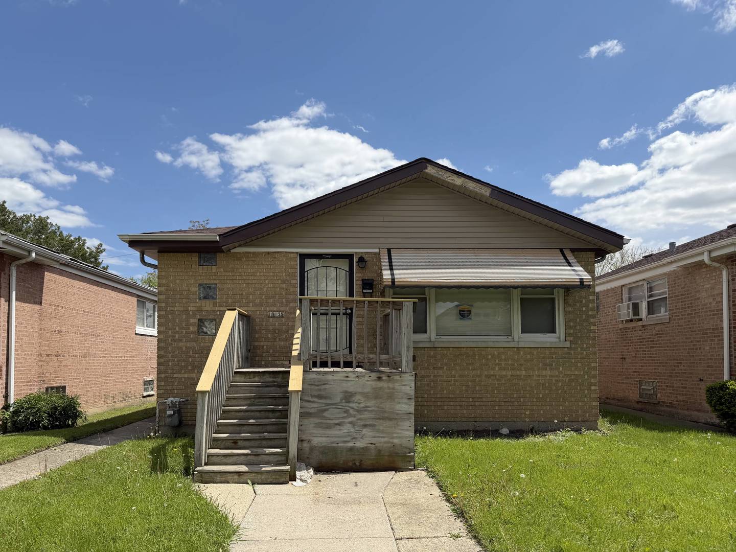 10139 South May Street Chicago IL 60643