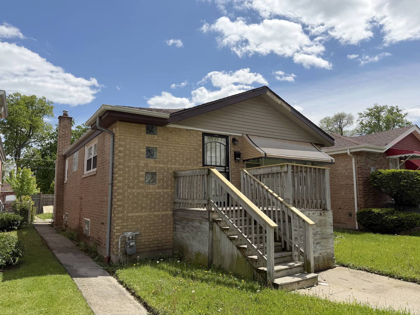 10139 South May Street Chicago IL 60643