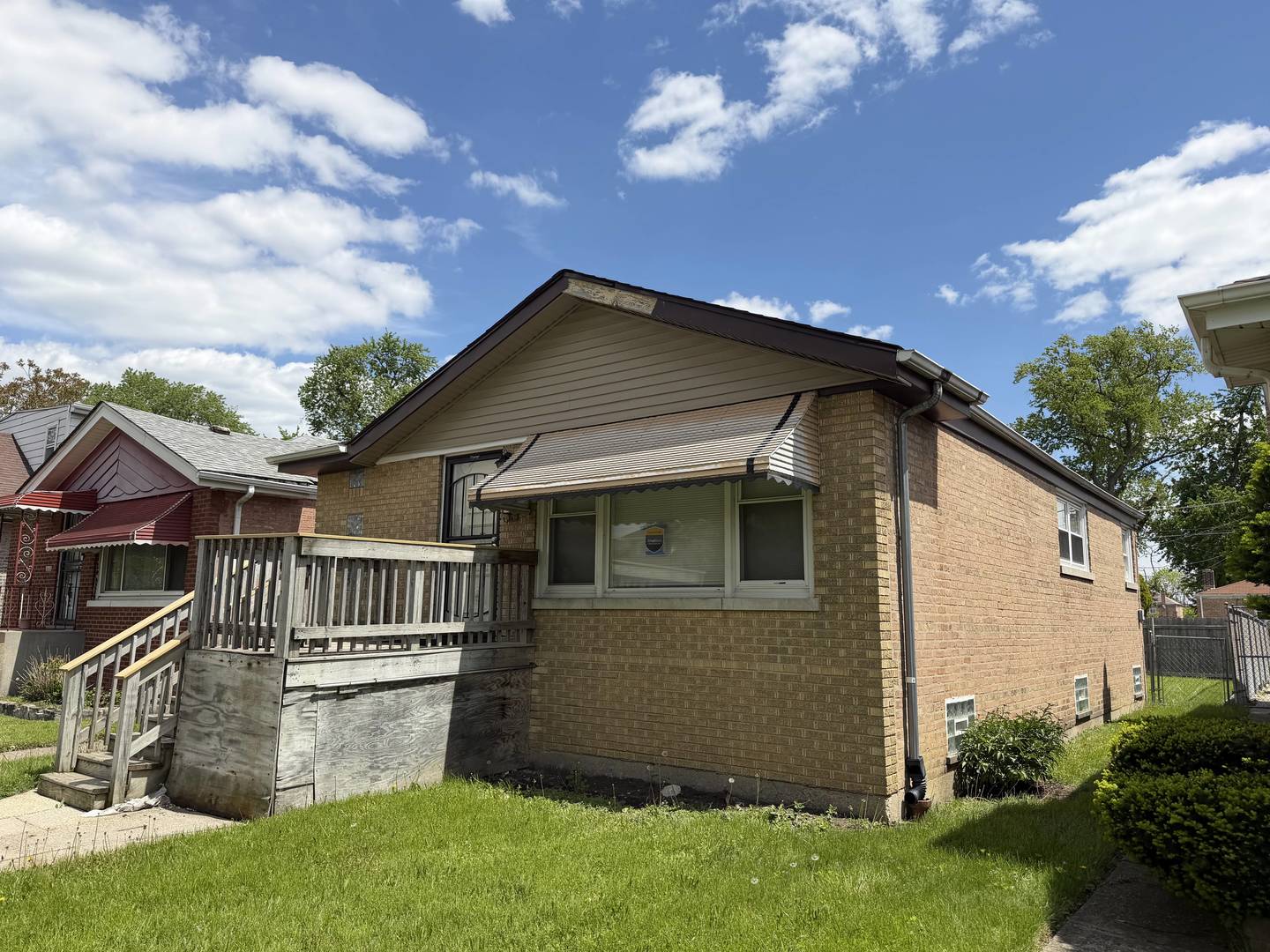 10139 South May Street Chicago IL 60643
