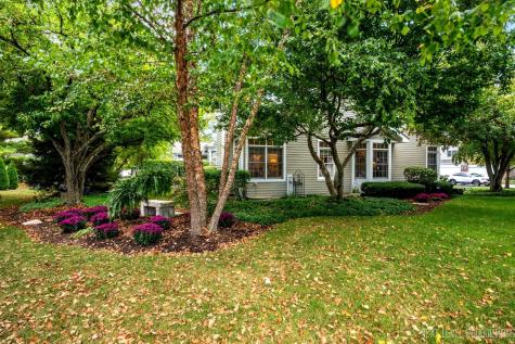 1919 Waverly Circle St. Charles IL 60174