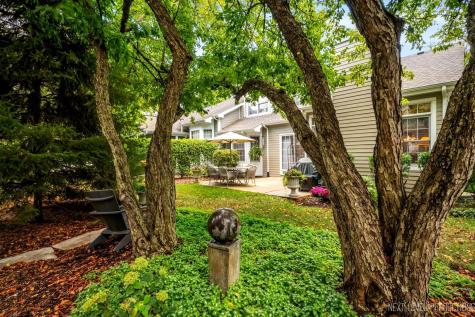 1919 Waverly Circle St. Charles IL 60174