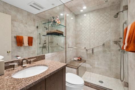 2445 Vicki Lane Northbrook IL 60062