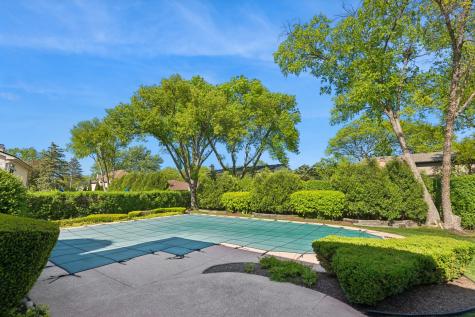 2445 Vicki Lane Northbrook IL 60062